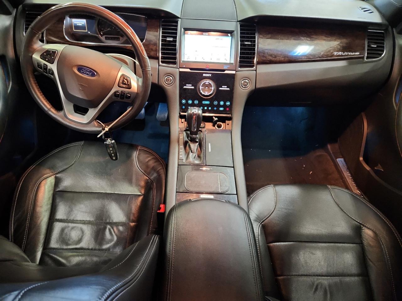 2018 Ford Taurus Limited VIN: 1FAHP2F83JG117836 Lot: 93317535