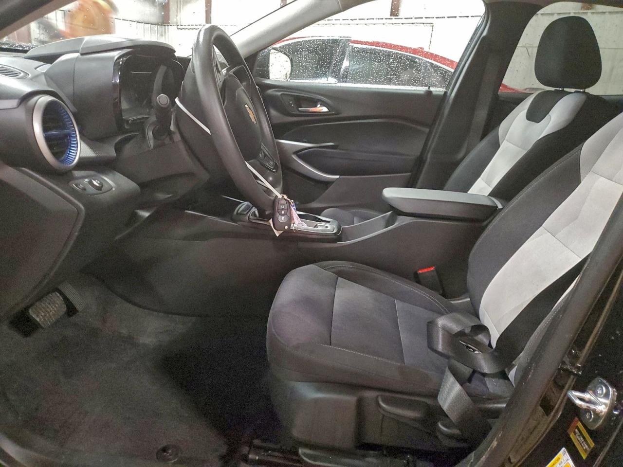 2024 Chevrolet Trax Ls VIN: KL77LFE2XRC081388 Lot: 94640335