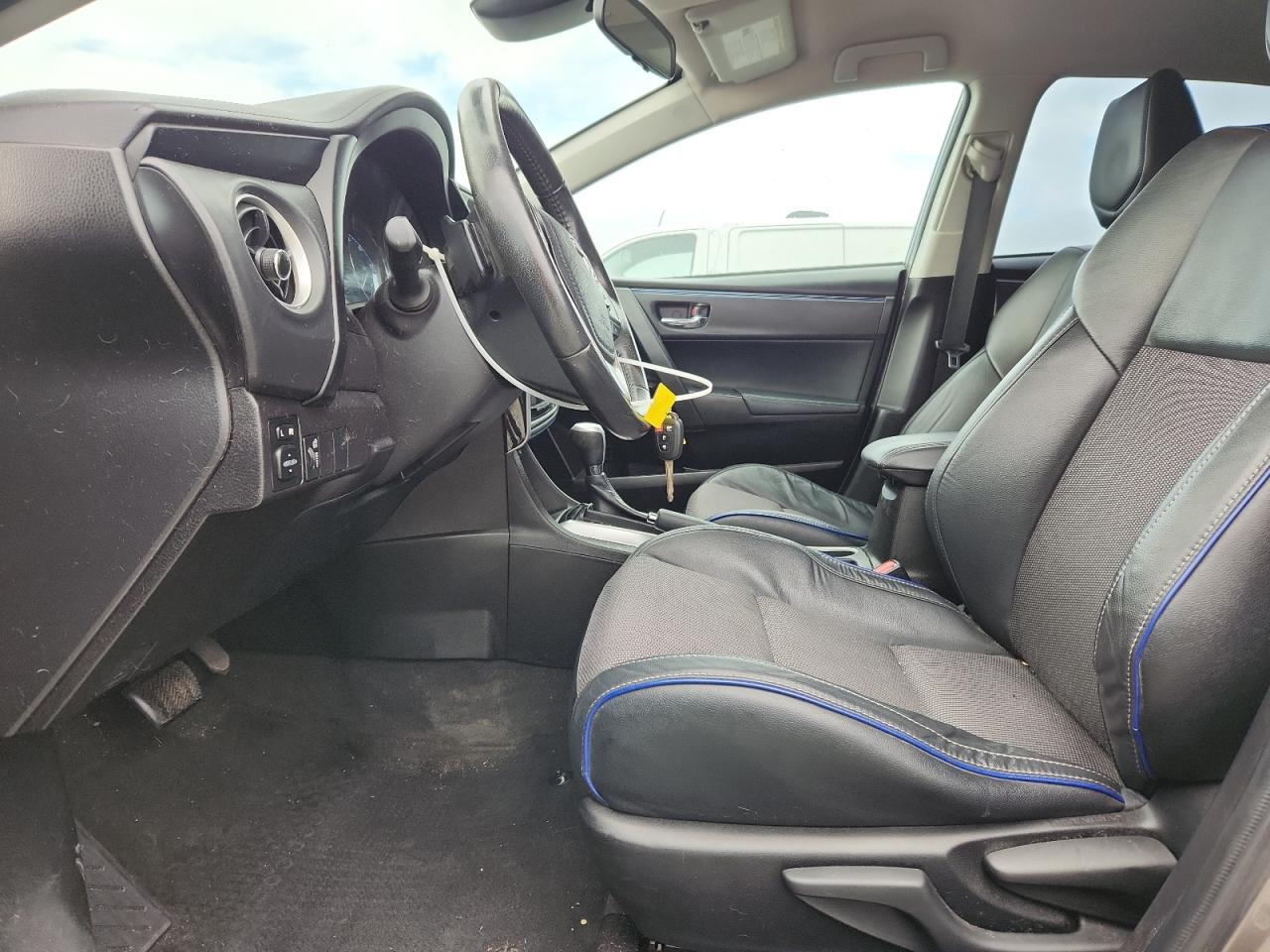 2019 Toyota Corolla L VIN: 5YFBURHEXKP885642 Lot: 92730275