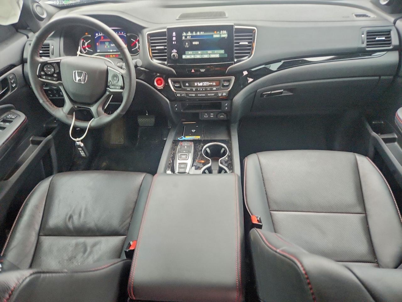 2024 Honda Passport Black Edition VIN: 5FNYF8H89RB021812 Lot: 93319315