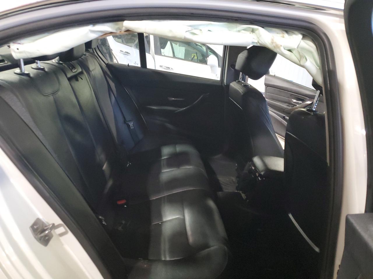 2015 BMW 320 I xDrive VIN: WBA3C3G5XFNS74807 Lot: 93512865