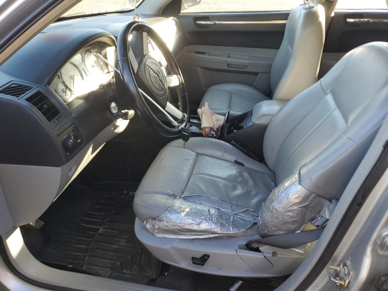 2006 Chrysler 300 Touring VIN: 2C3KA53G76H458705 Lot: 93107045