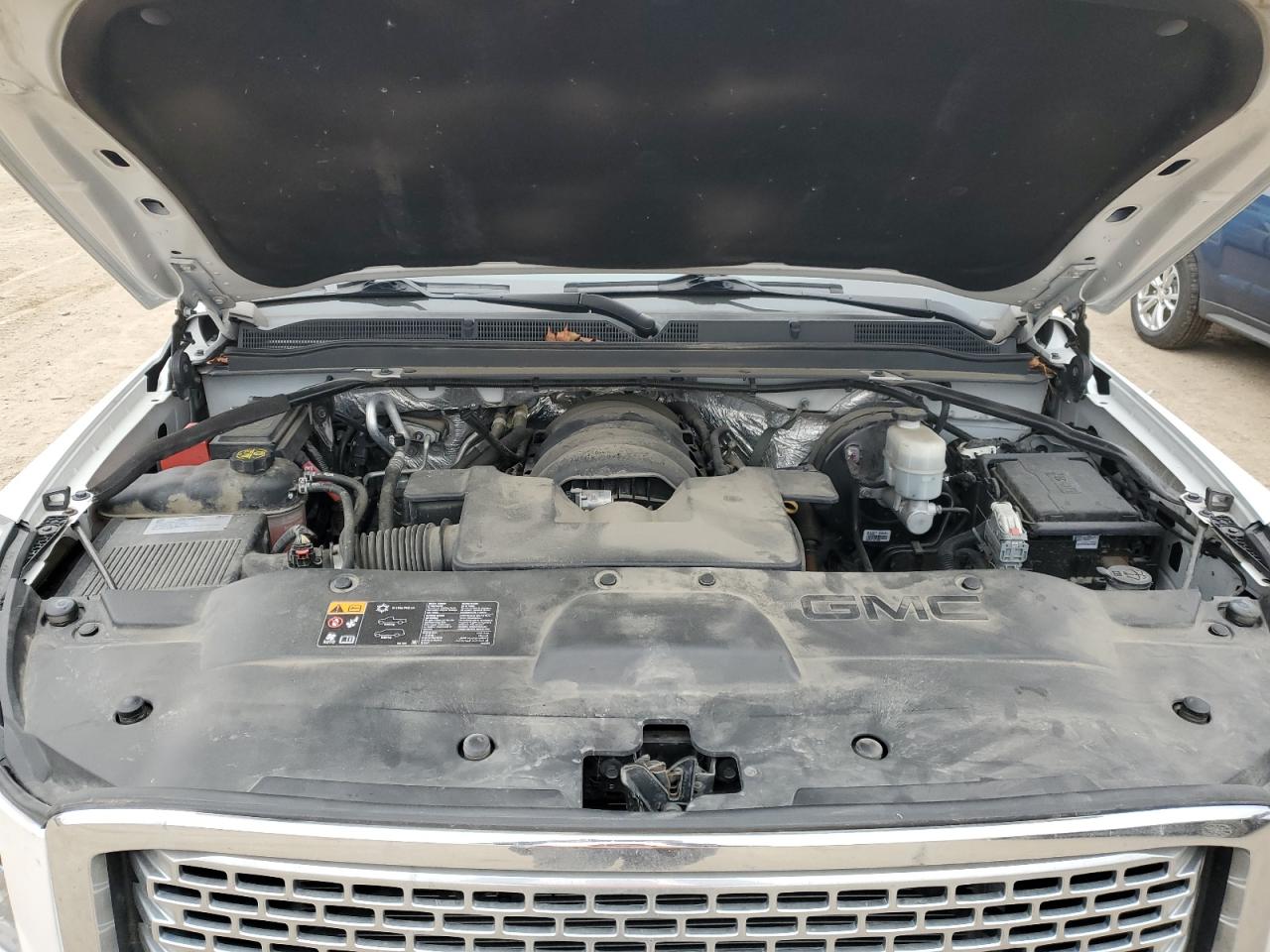 2016 GMC Yukon Xl K1500 Slt VIN: 1GKS2GKC4GR427789 Lot: 93344725