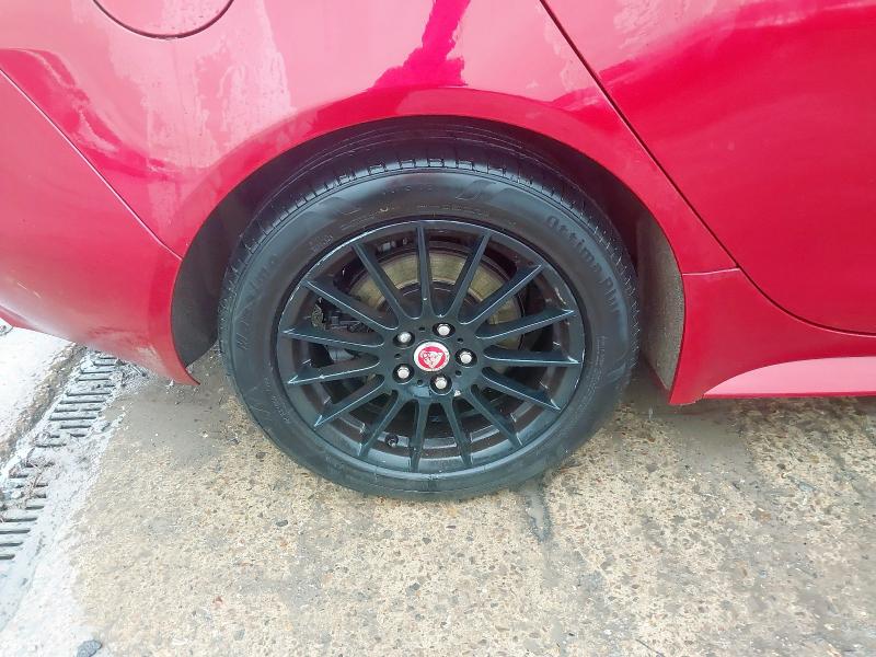 2016 JAGUAR XE 2.0D R-SPORT 4DR