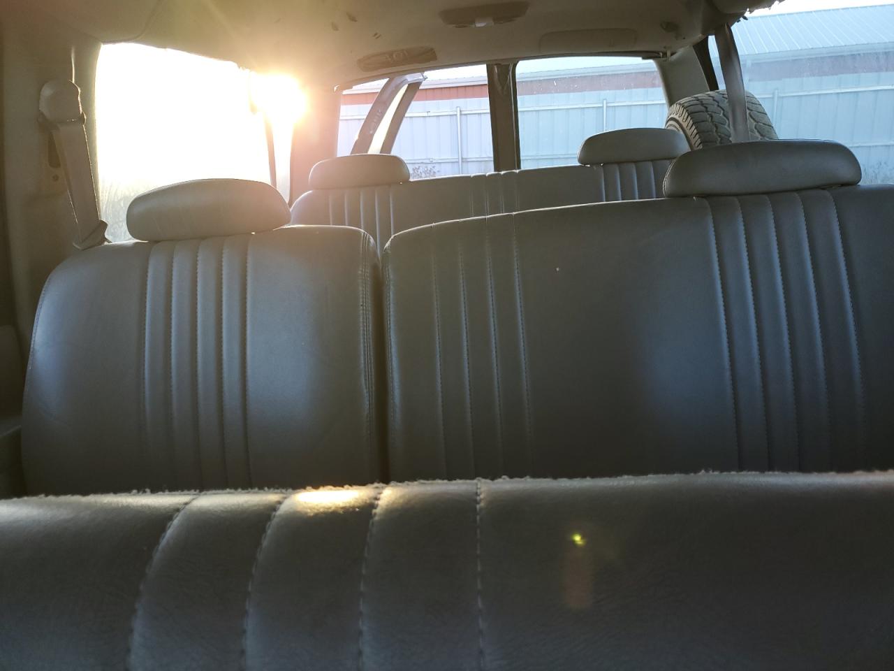 1997 Chevrolet Suburban K1500 VIN: 1GNFK16R2VJ318078 Lot: 91600785