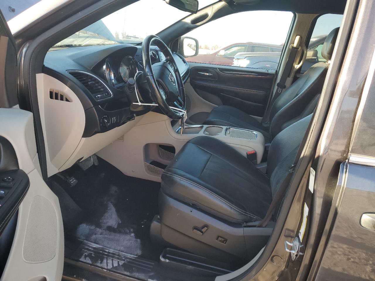 2019 Dodge Grand Caravan Sxt VIN: 2C4RDGCG4KR773740 Lot: 93240815