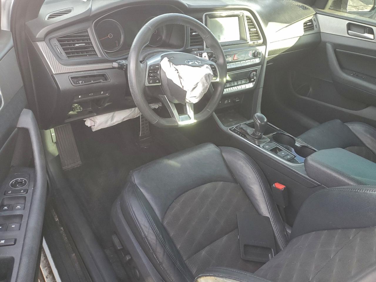 2018 Hyundai Sonata Sport VIN: 5NPE34AF4JH710451 Lot: 94461905