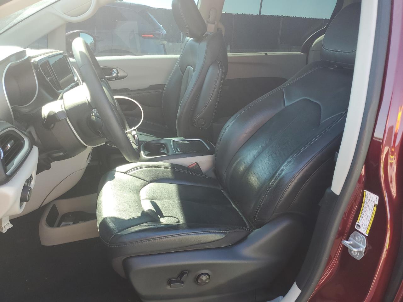 2022 Chrysler Pacifica Touring L VIN: 2C4RC1BG2NR179881 Lot: 91032665