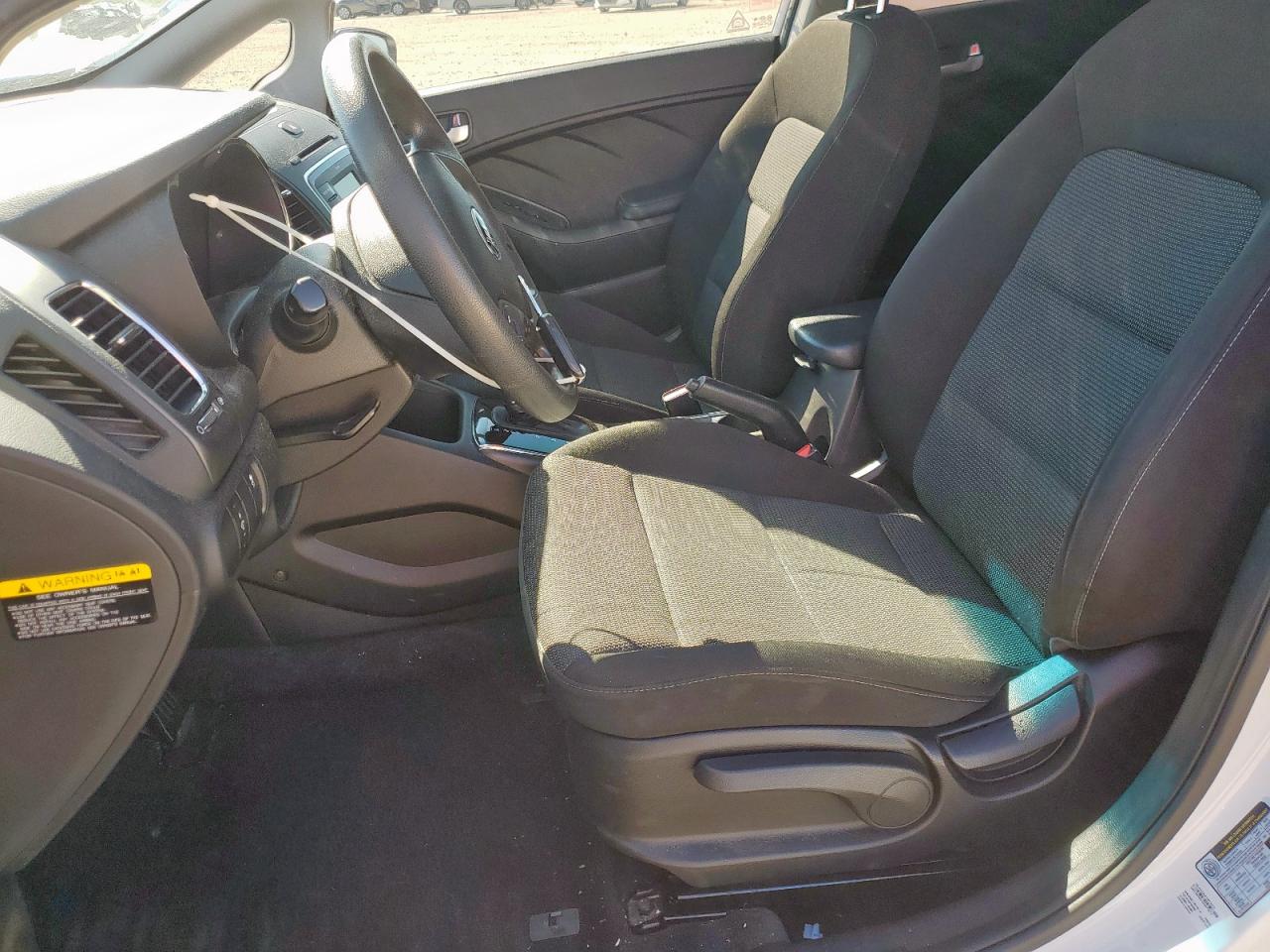 2017 Kia Forte Lx VIN: 3KPFK4A74HE078064 Lot: 91001085