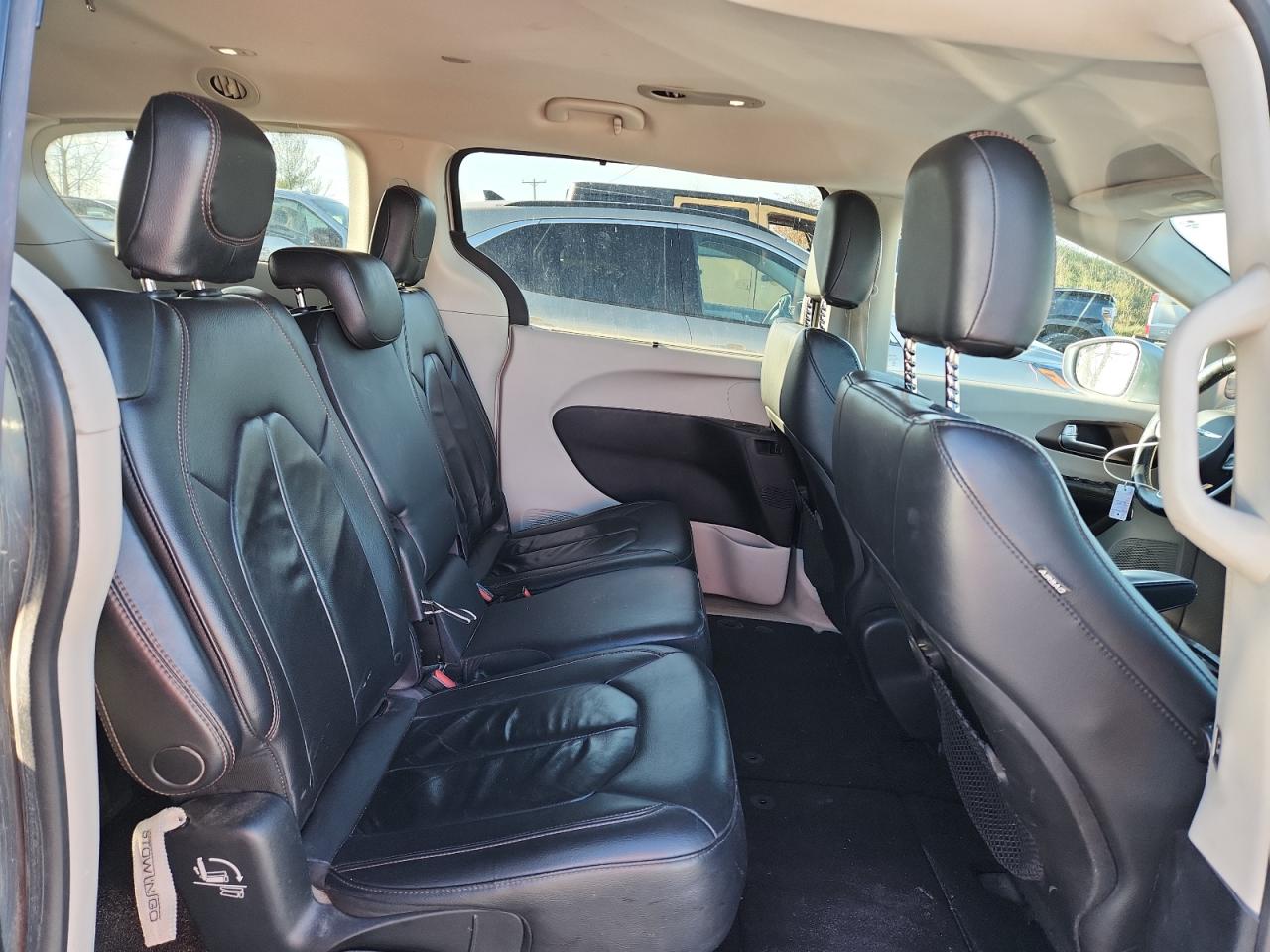 2017 Chrysler Pacifica Touring L VIN: 2C4RC1BG6HR771028 Lot: 91362235