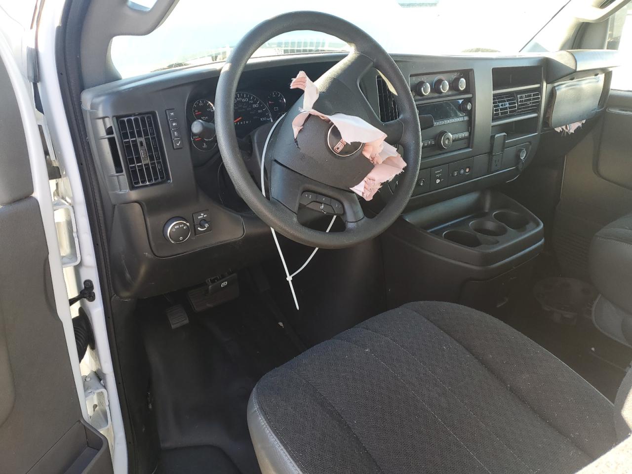 2024 GMC Savana G2500 VIN: 1GTW7AFPXR1282588 Lot: 92504525