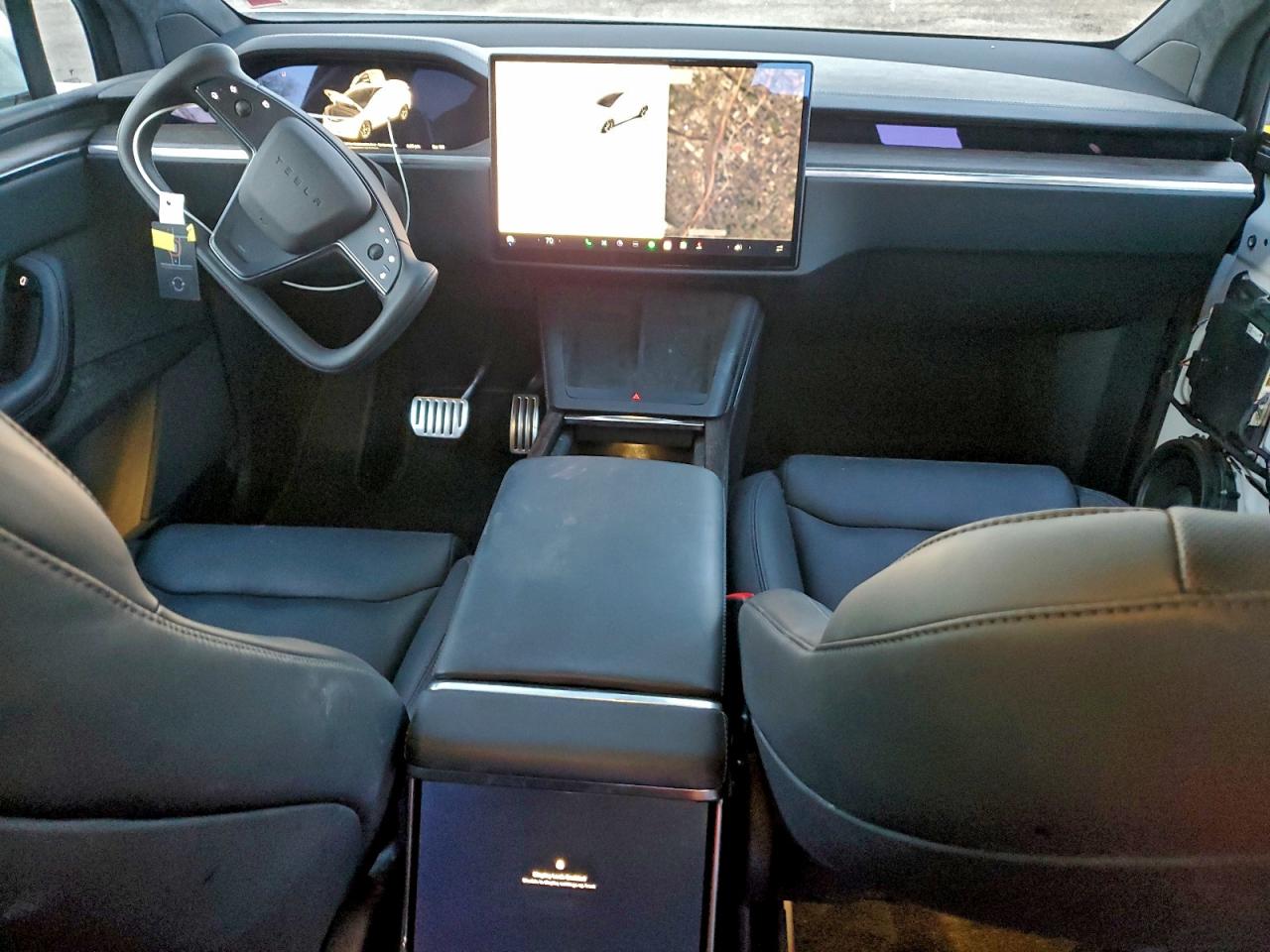 2023 Tesla Model X VIN: 7SAXCBE53PF395490 Lot: 90277635