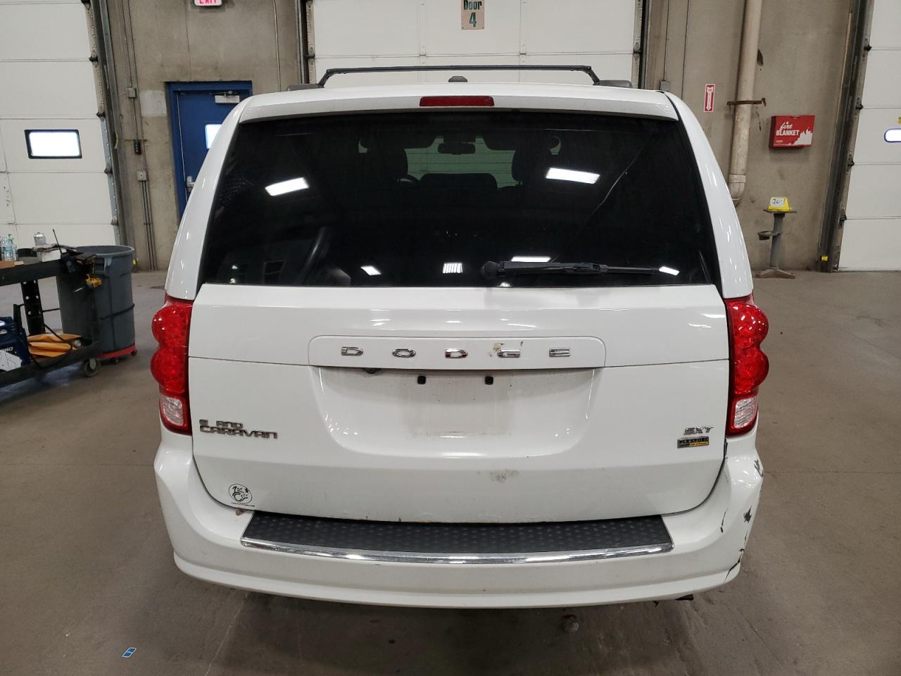 2017 Dodge Grand Caravan Sxt VIN: 2C4RDGCGXHR755414 Lot: 93384835