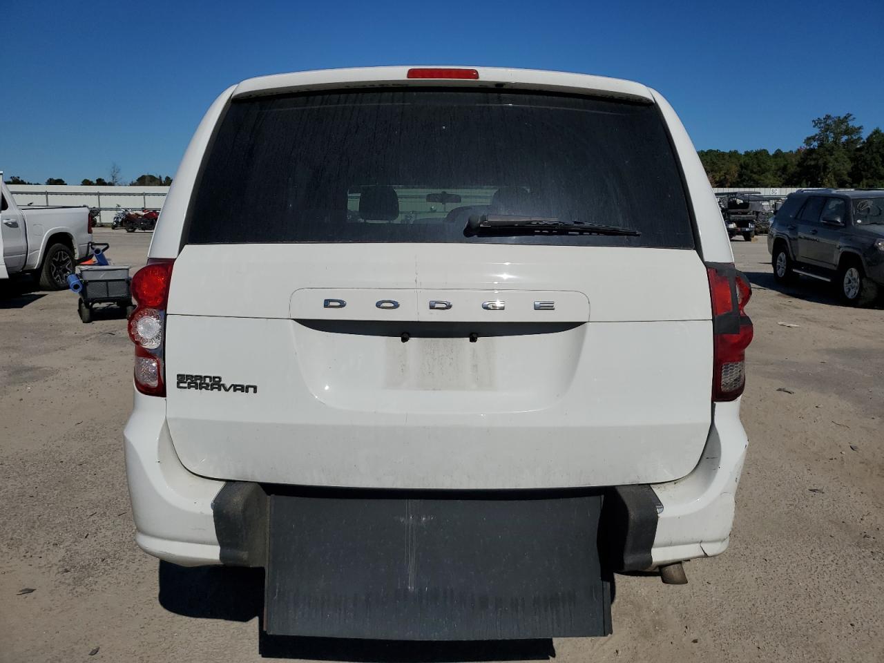 2016 Dodge Grand Caravan Se VIN: 2C4RDGBG0GR236615 Lot: 91055045