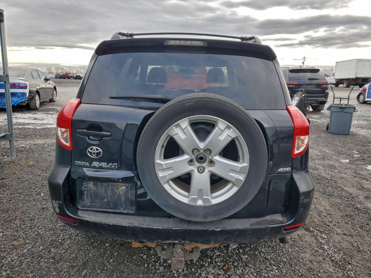 2007 Toyota Rav4 Sport VIN: JTMBK32V876018184 Lot: 93491195