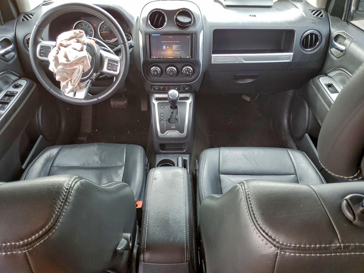 2017 Jeep Compass Latitude VIN: 1C4NJCEA3HD163235 Lot: 94297315