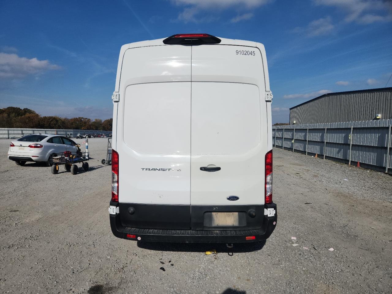 2022 Ford Transit 250 Delivery Van VIN: 1FTBR1X87NKA72387 Lot: 92038965