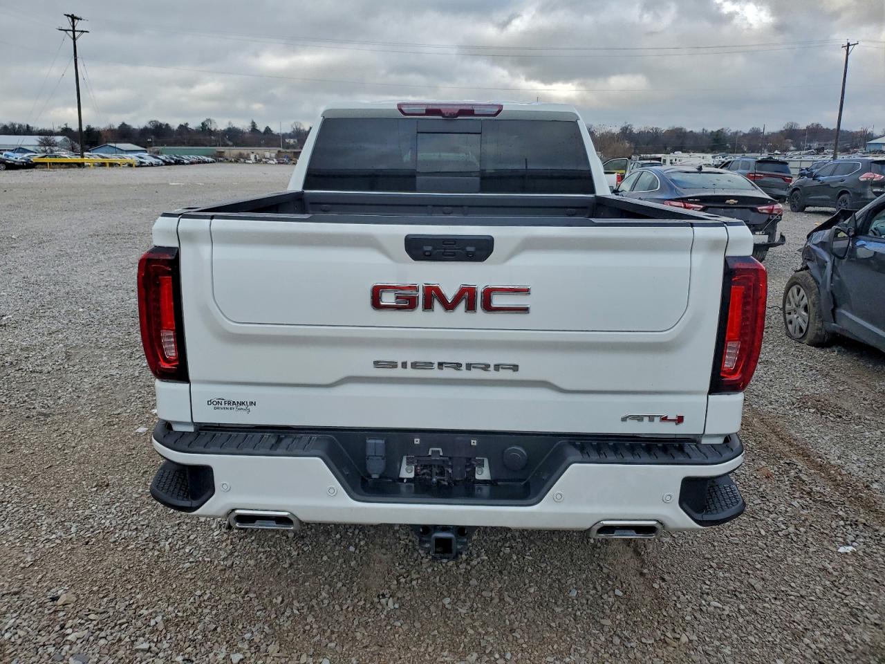 2023 GMC Sierra K1500 At4 VIN: 1GTUUEE89PZ121519 Lot: 93484245