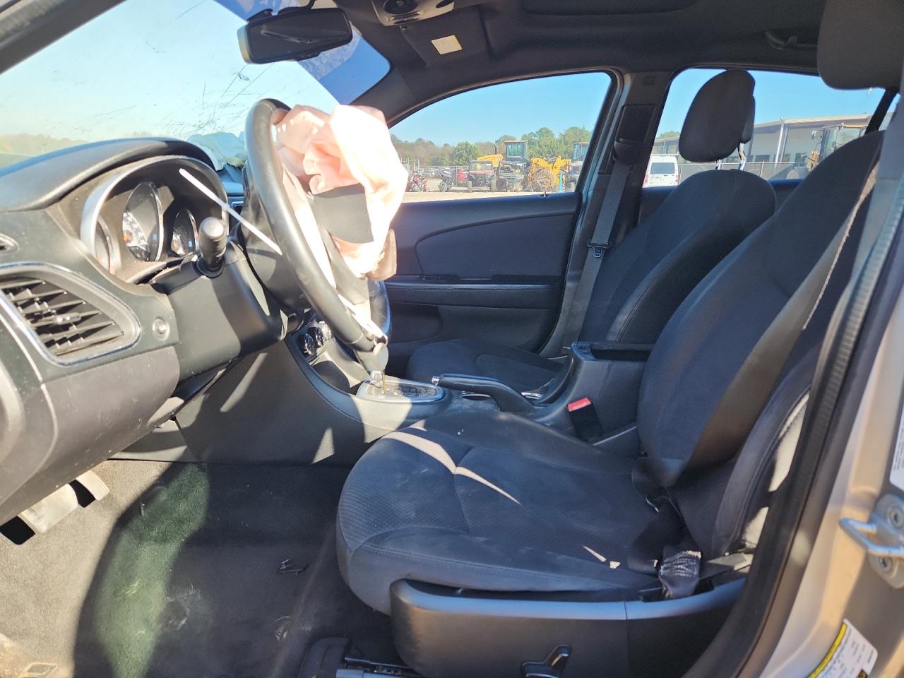 2013 Chrysler 200 Touring VIN: 1C3CCBBB7DN592492 Lot: 91562055