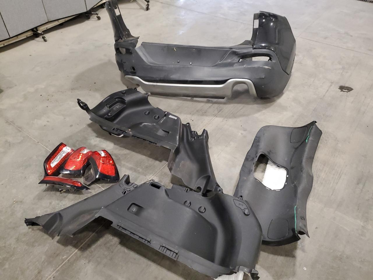 2014 Jeep Cherokee Limited VIN: 1C4PJMDSXEW246962 Lot: 93328325