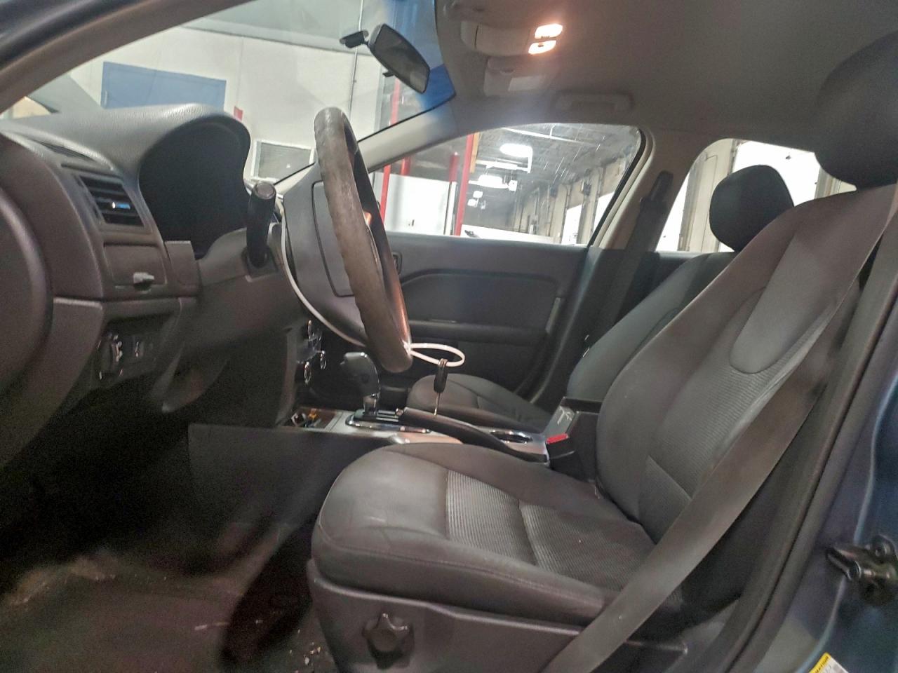 2011 Ford Fusion Se VIN: 3FAHP0HA3BR274572 Lot: 94490475