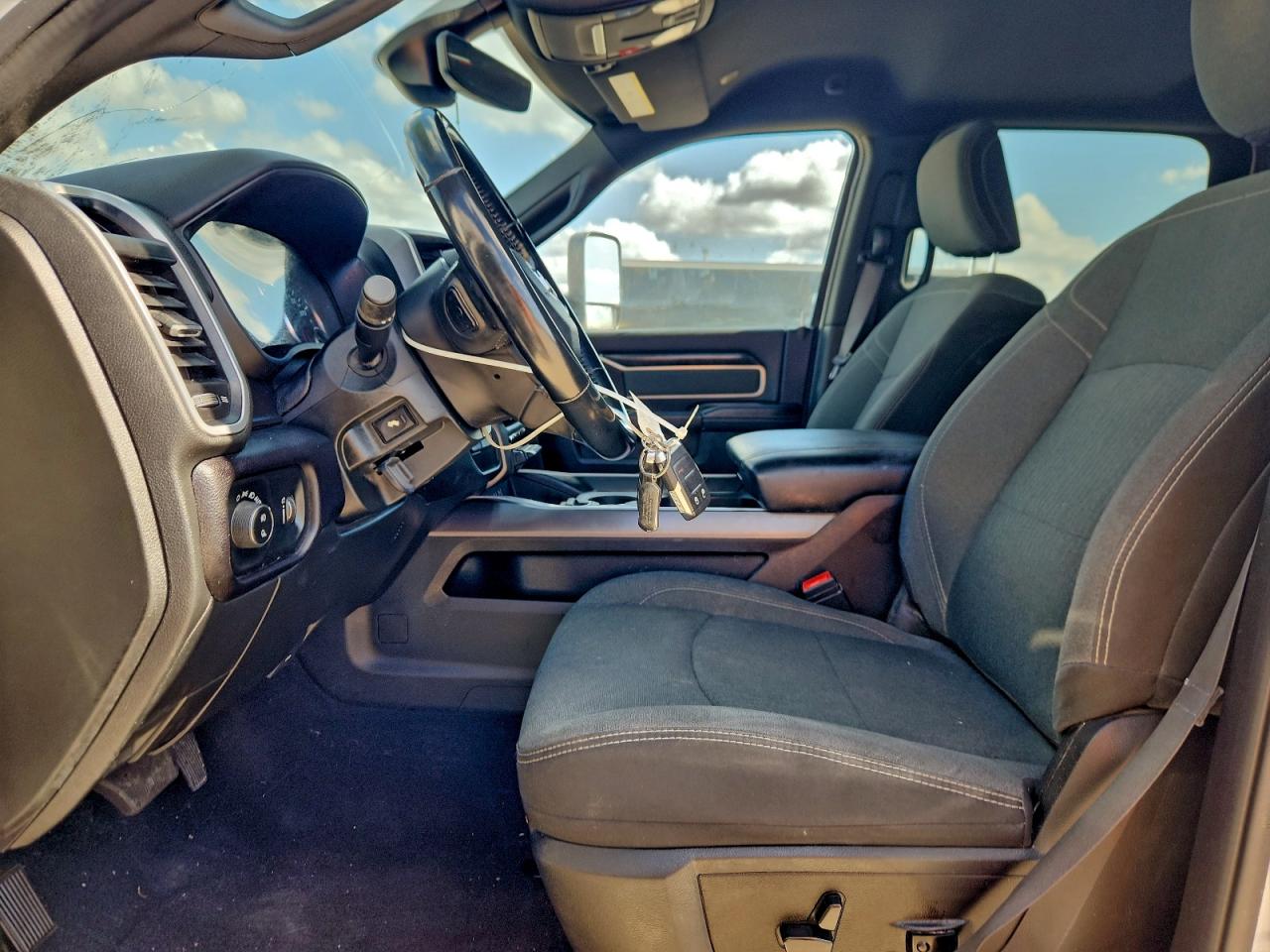 2021 Ram 3500 Big Horn VIN: 3C63RRHL7MG688240 Lot: 94232365