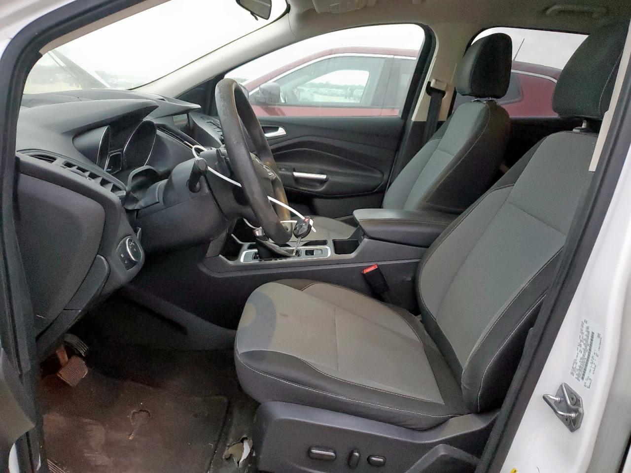 2017 Ford Escape Se VIN: 1FMCU9GD5HUE55716 Lot: 93282685