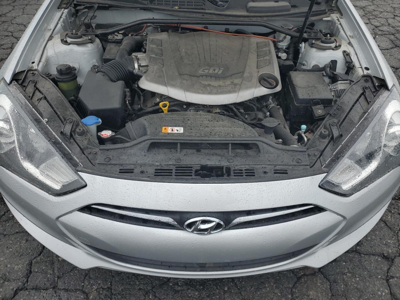 2016 Hyundai Genesis Coupe 3.8 R-Spec VIN: KMHHU6KJ9GU133595 Lot: 93093905