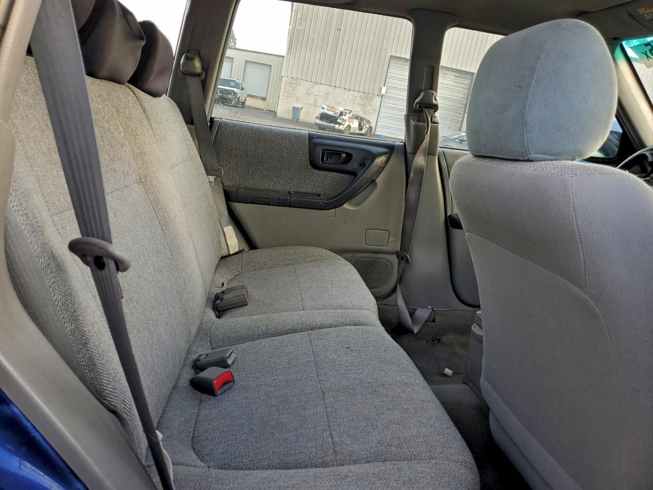 2001 Subaru Forester L VIN: JF1SF63581H758288 Lot: 94177345