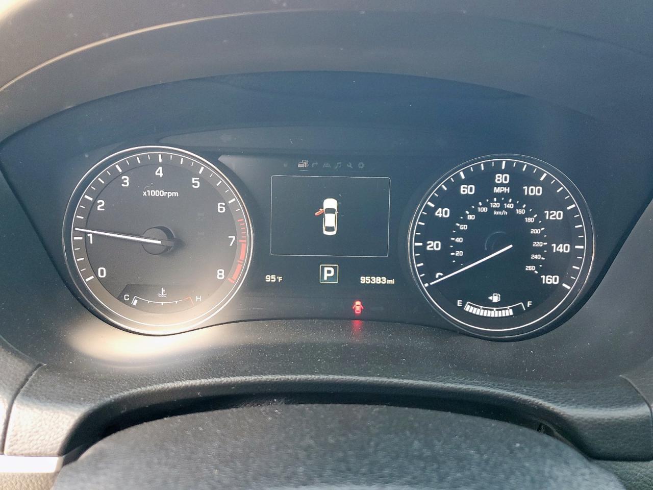 2015 Hyundai Genesis 3.8L VIN: KMHGN4JE1FU041462 Lot: 91801925