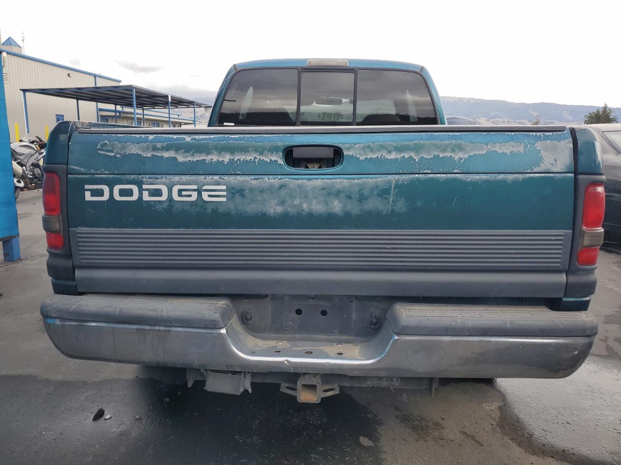 1998 Dodge Ram 2500 VIN: 3B7KC22W7WG155842 Lot: 92697315