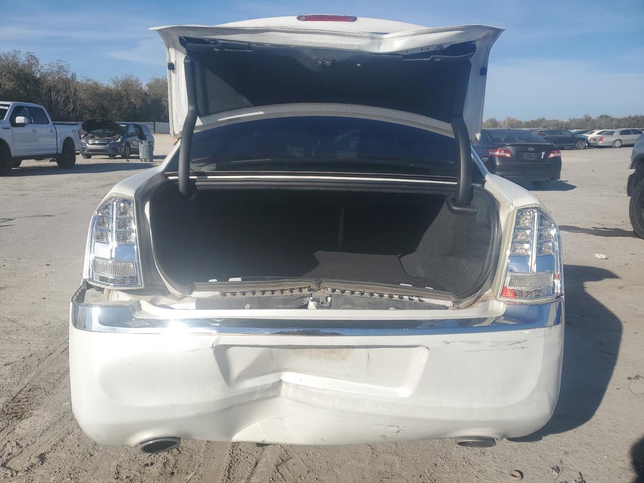 2012 Chrysler 300 Limited VIN: 2C3CCACG4CH174614 Lot: 92498245