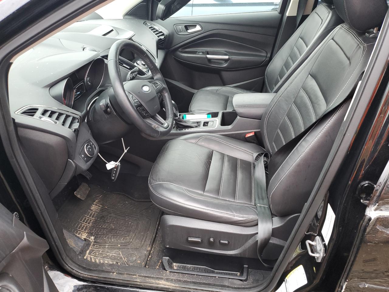 2018 Ford Escape Titanium VIN: 1FMCU9J92JUB63919 Lot: 91175635