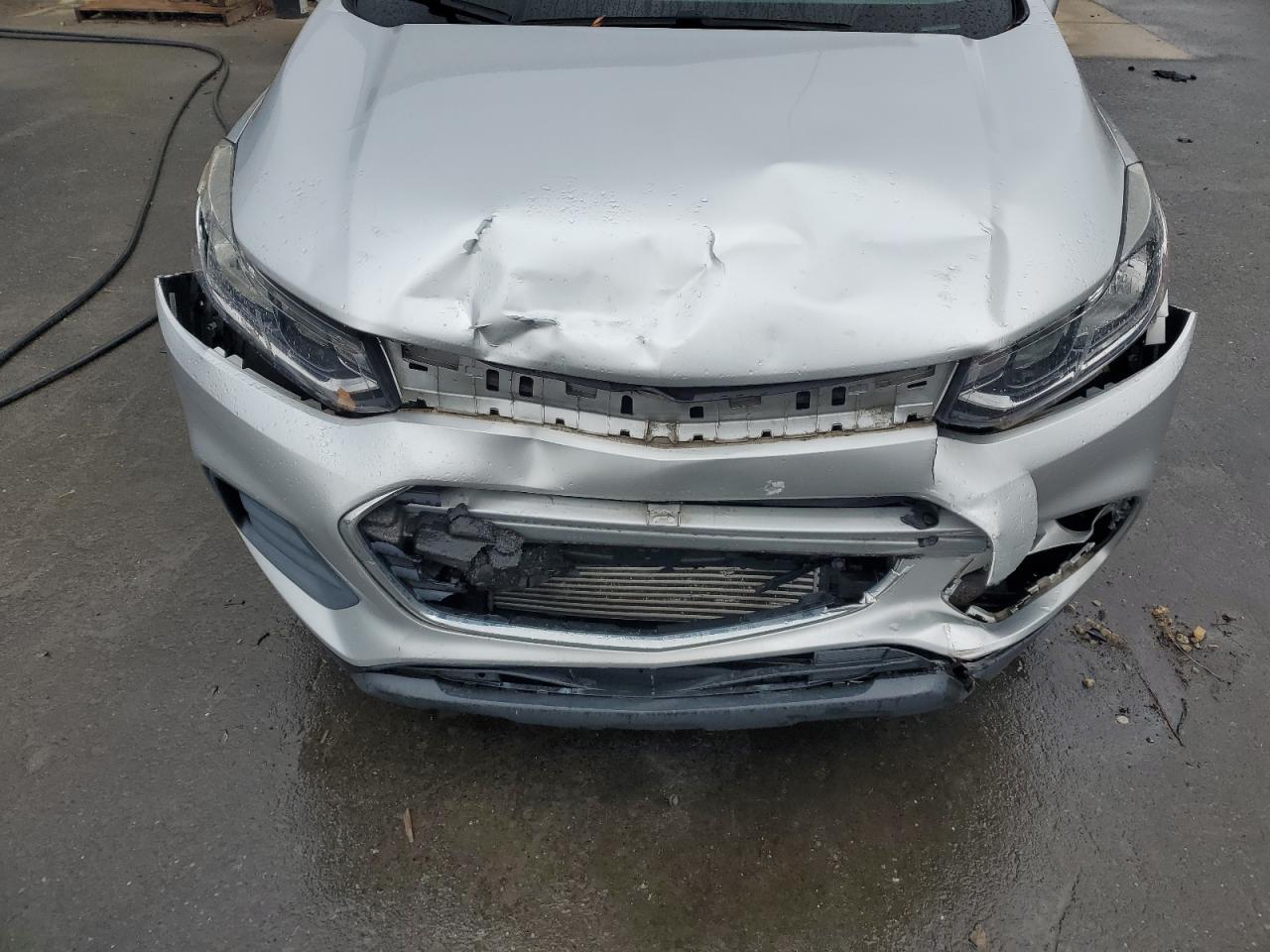 2018 Chevrolet Trax Ls VIN: KL7CJNSB5JB719057 Lot: 91775075