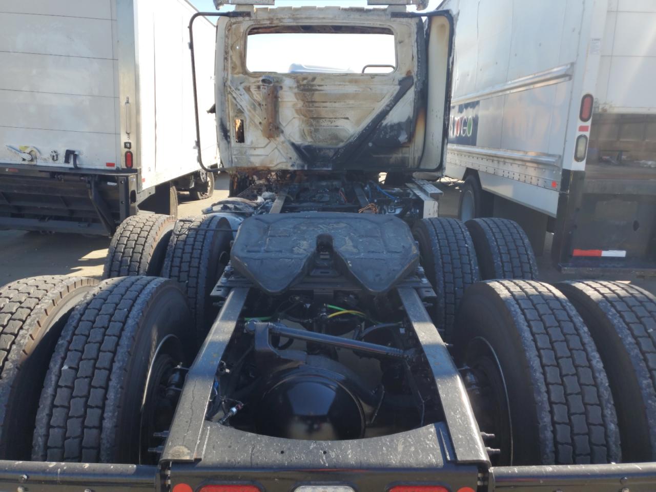 2026 International Rh613 Semi Truck VIN: 3HSDWSZR5TN360476 Lot: 91134495