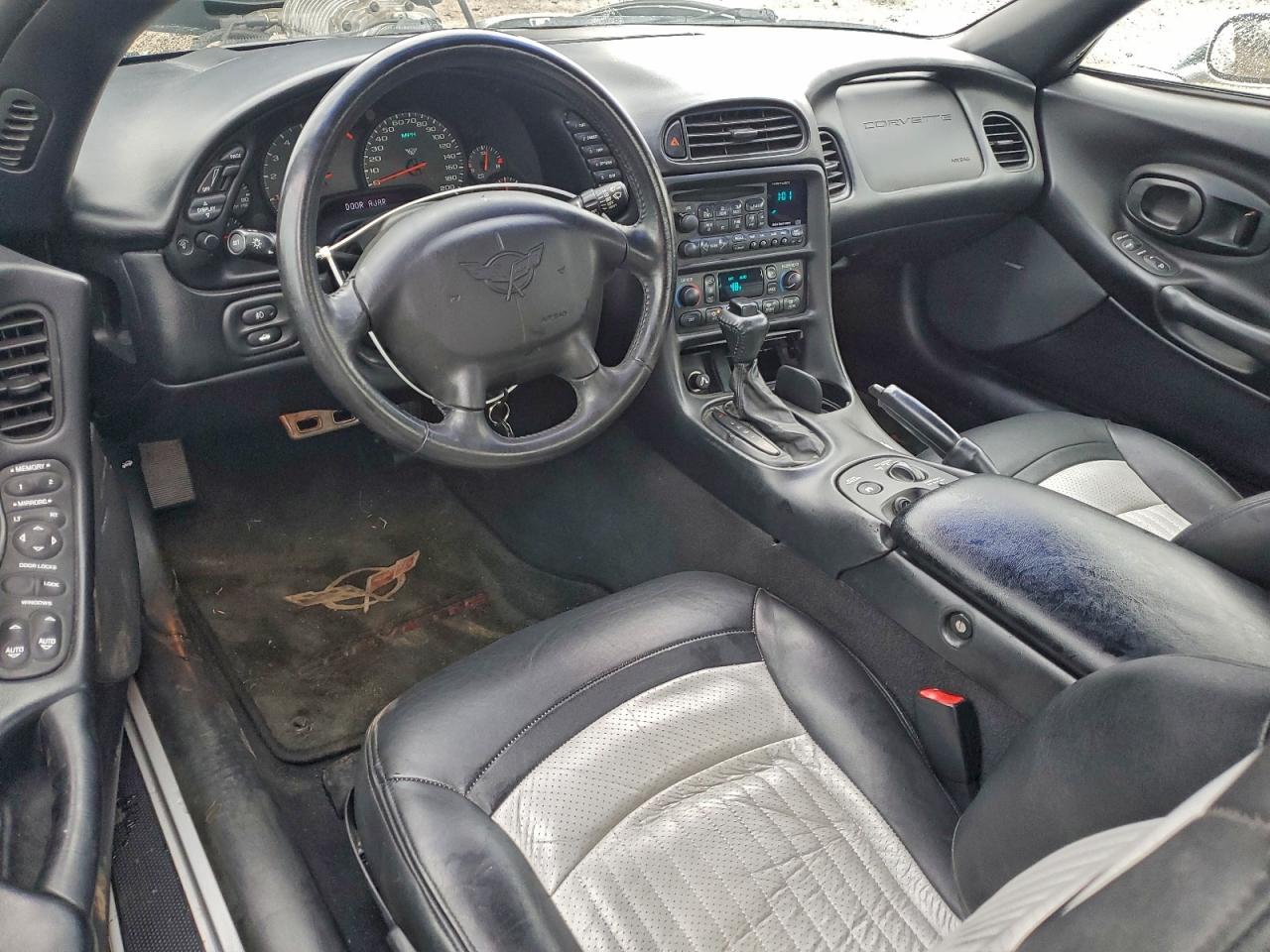 2002 Chevrolet Corvette VIN: 1G1YY32G825101602 Lot: 94228365