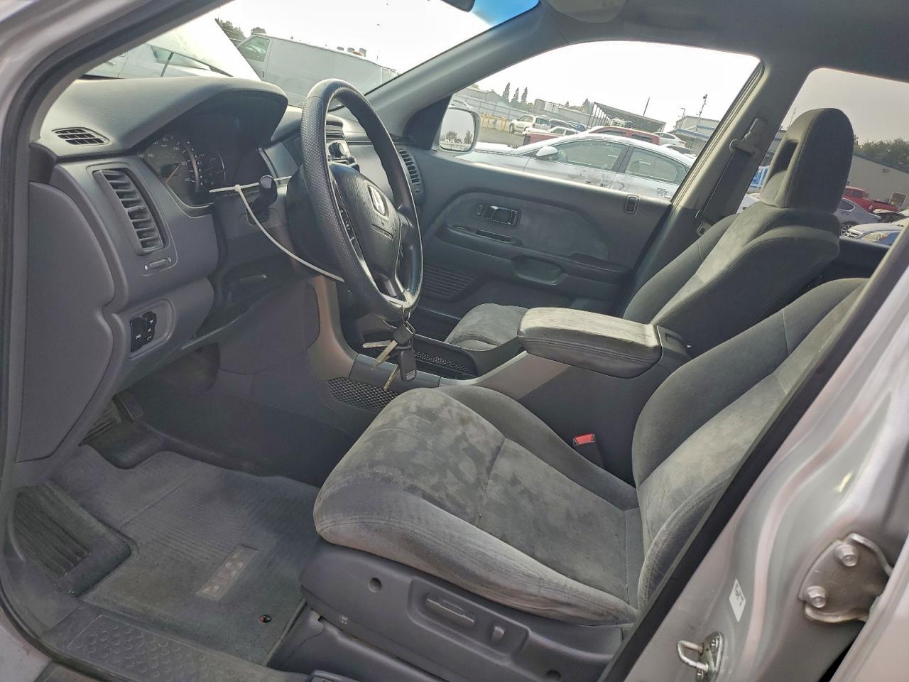 2003 Honda Pilot Ex VIN: 2HKYF18463H567870 Lot: 94197565