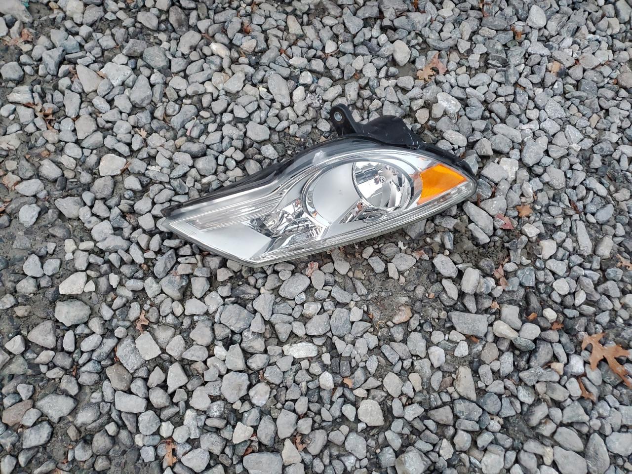 2012 Volkswagen Routan Se VIN: 2C4RVABG0CR355138 Lot: 91689225