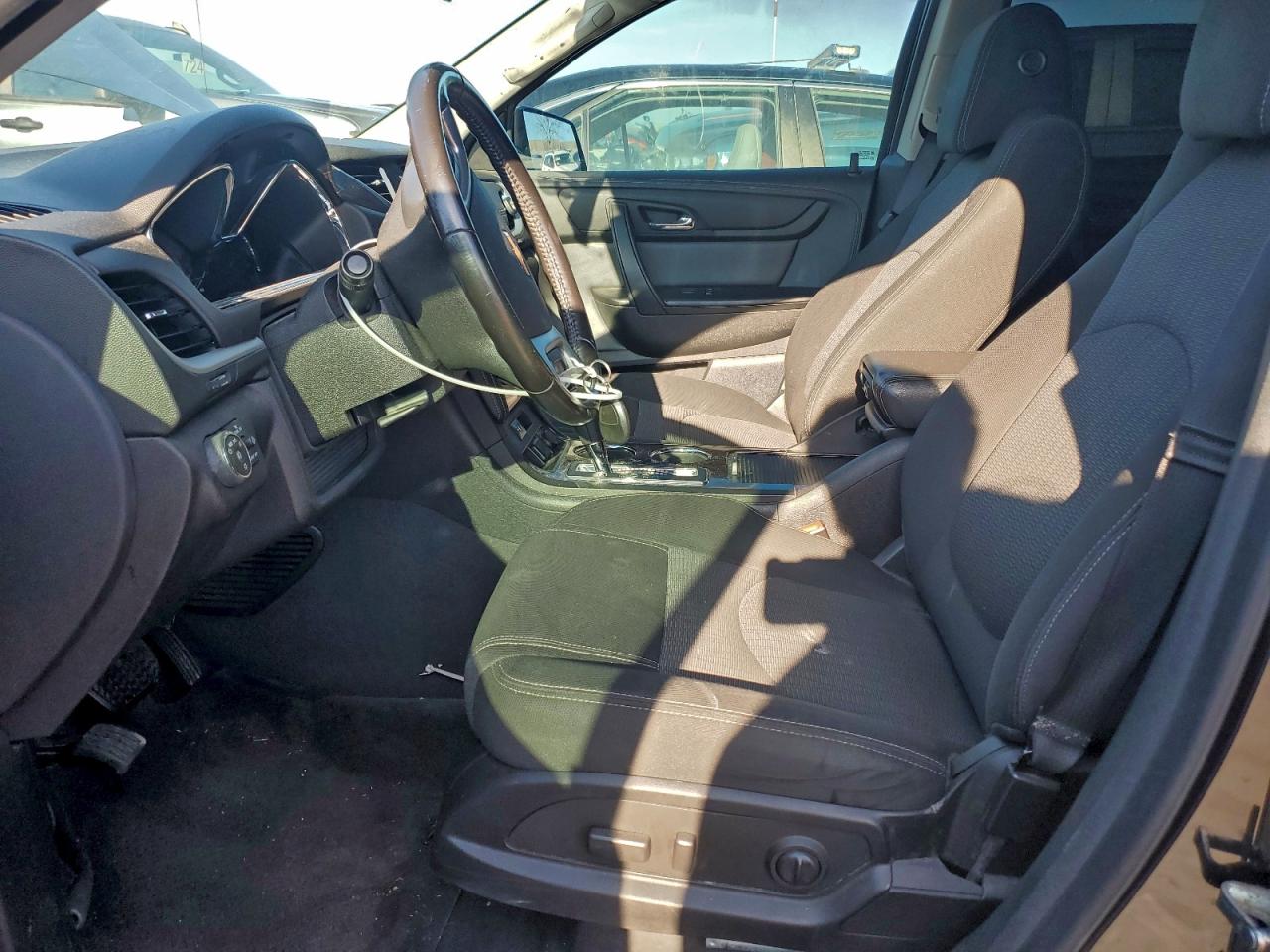 2017 Chevrolet Traverse Lt VIN: 1GNKRGKD7HJ325121 Lot: 94664645