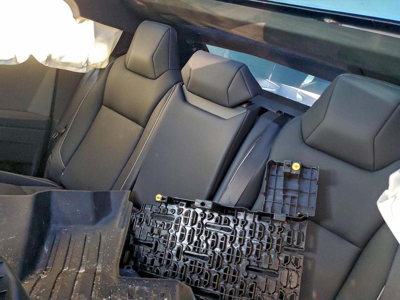 2025 Tesla Cybertruck VIN: 7G2CEHED9SA058678 Lot: 51541645