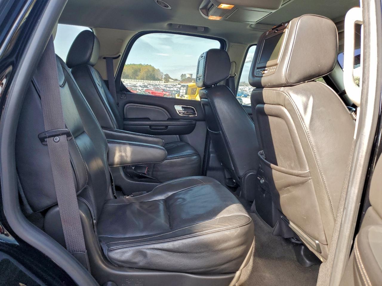 2014 Cadillac Escalade Platinum VIN: 1GYS4DEF9ER155354 Lot: 93805565