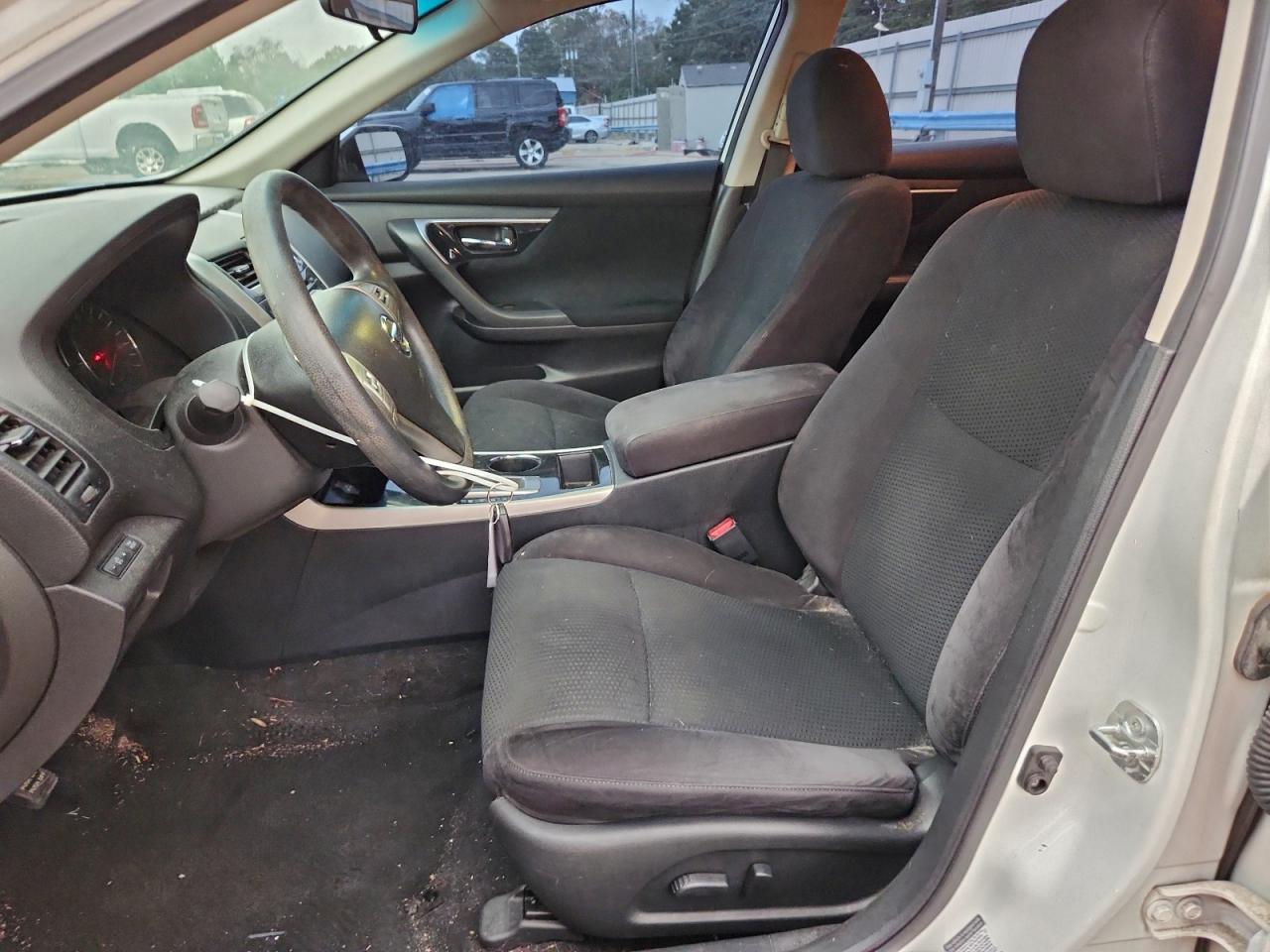 2014 Nissan Altima 2.5 VIN: 1N4AL3AP3EN216045 Lot: 93743095