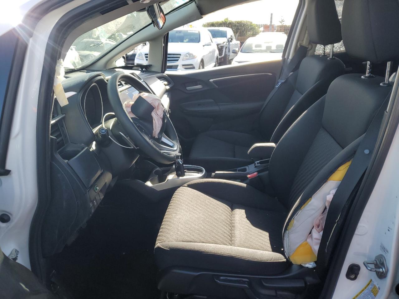 2018 Honda Fit Ex VIN: 3HGGK5H81JM713098 Lot: 92916345