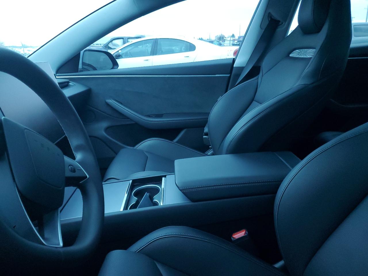 2024 Tesla Model 3 VIN: 5YJ3E1ET4RF880819 Lot: 93681735