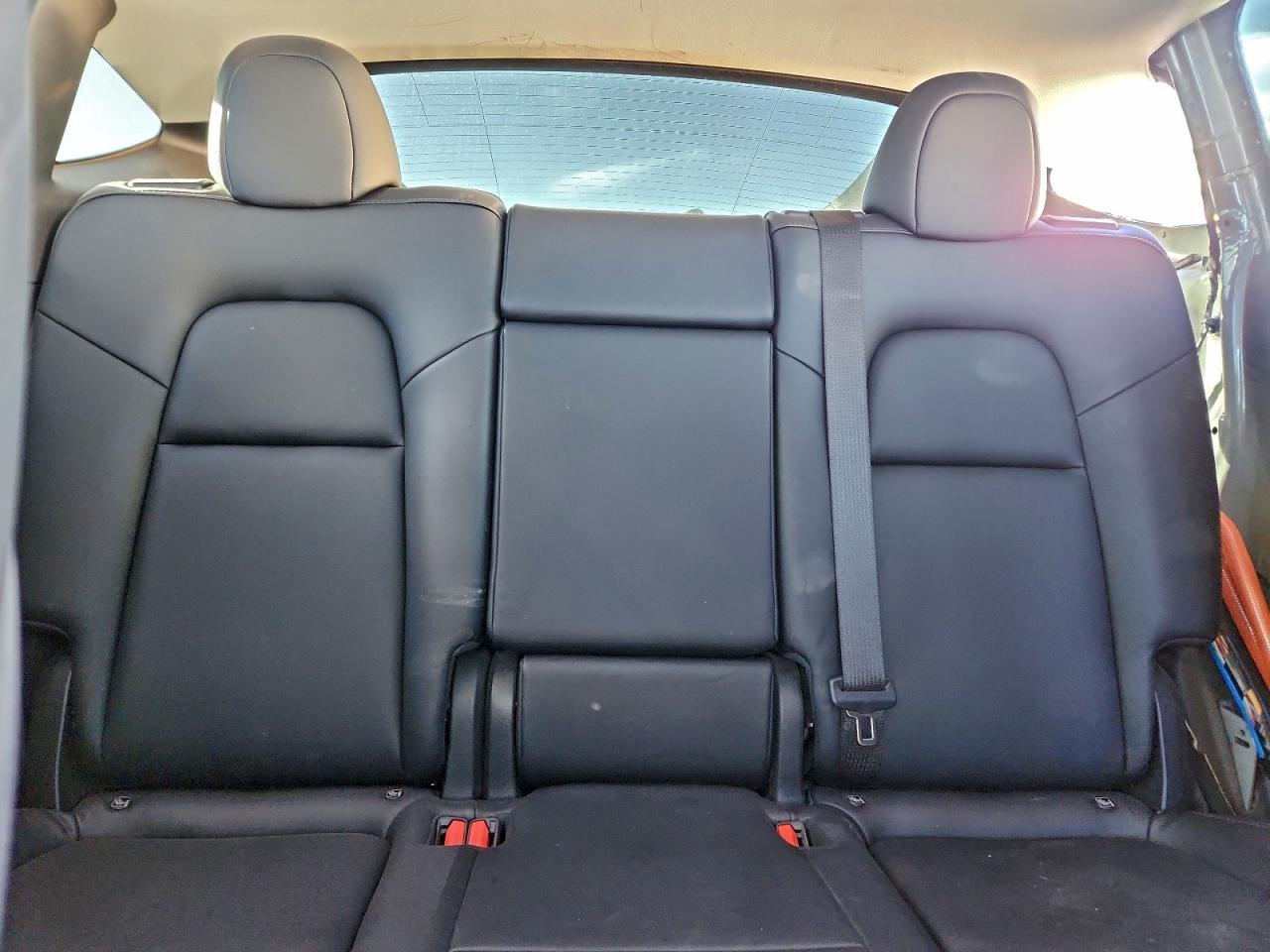 2022 Tesla Model Y VIN: 7SAYGDEF9NF414005 Lot: 93456945