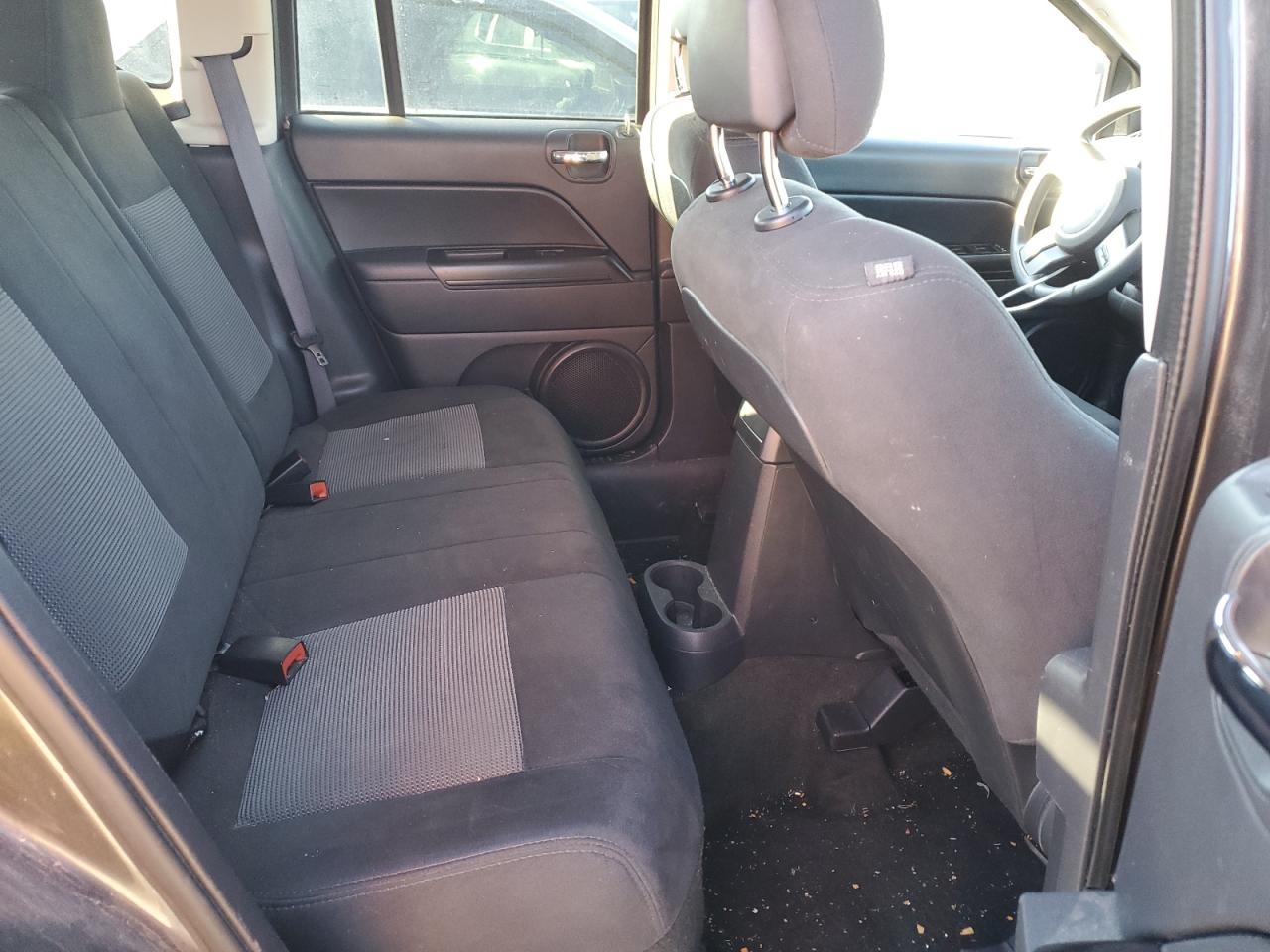 2016 Jeep Compass Sport VIN: 1C4NJDBB0GD779377 Lot: 93373555