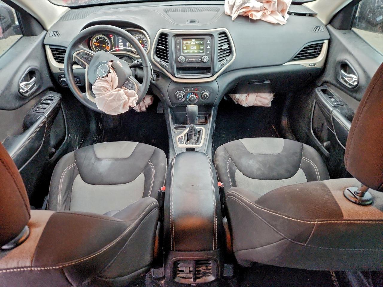 2015 Jeep Cherokee Sport VIN: 1C4PJLAB9FW631459 Lot: 93112865