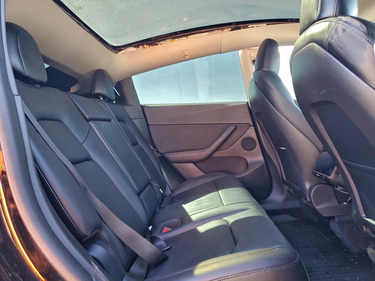 2022 Tesla Model Y VIN: 7SAYGDEFXNF389213 Lot: 94436295