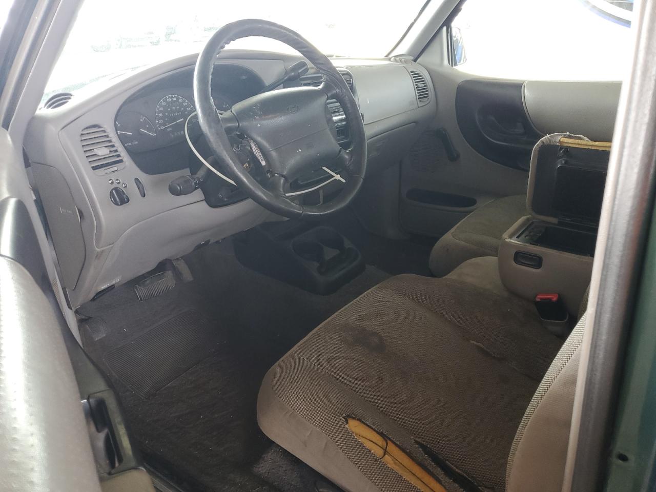 2000 Ford Ranger Super Cab VIN: 1FTYR14V1YPC07875 Lot: 91743205