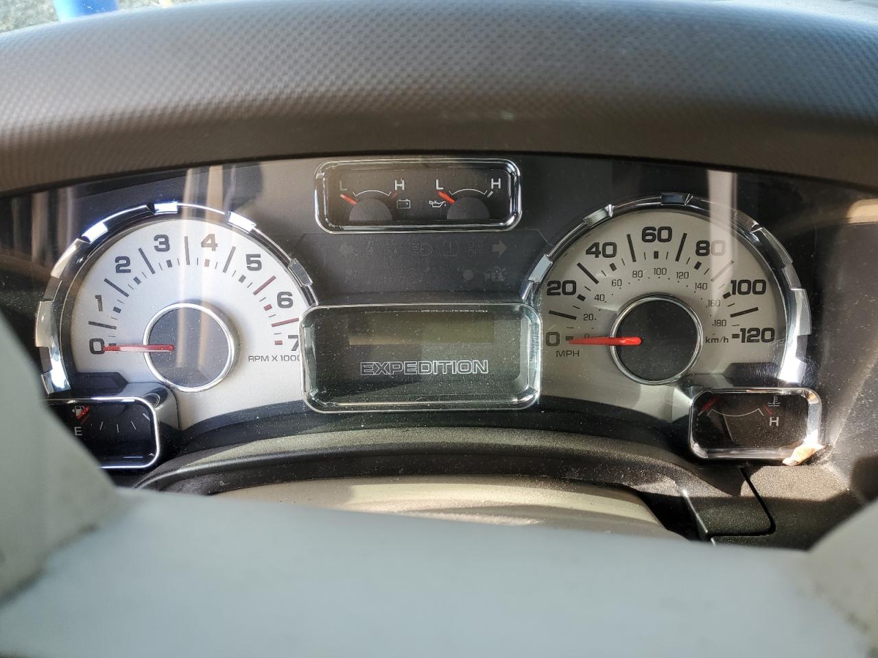 2007 Ford Expedition Eddie Bauer VIN: 1FMFU18567LA41712 Lot: 93143515